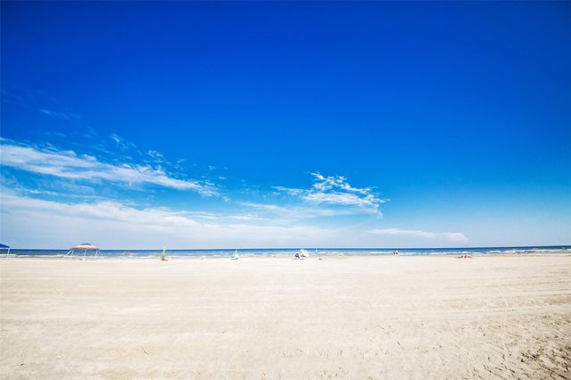 26722 Estuary Drive, Galveston, TX 77554