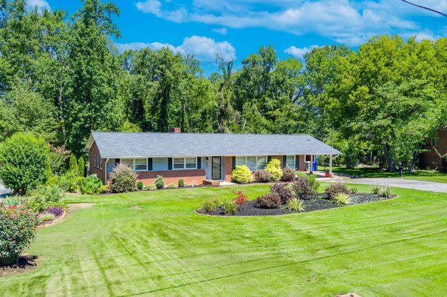 220 Holly Drive, Spartanburg, SC 29301