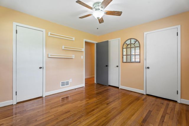 220 Holly Drive, Spartanburg, SC 29301