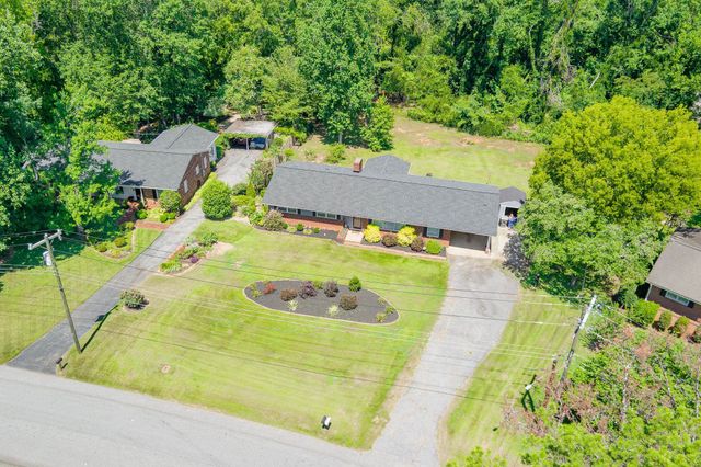 220 Holly Drive, Spartanburg, SC 29301