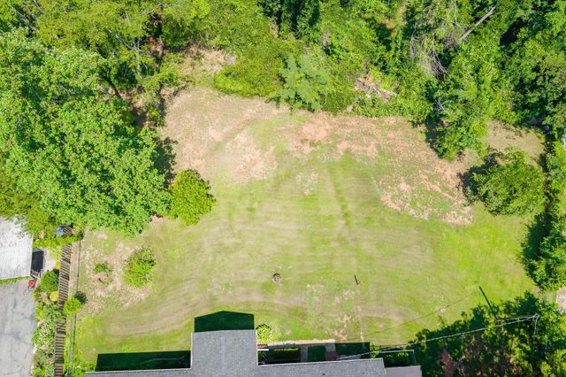 220 Holly Drive, Spartanburg, SC 29301
