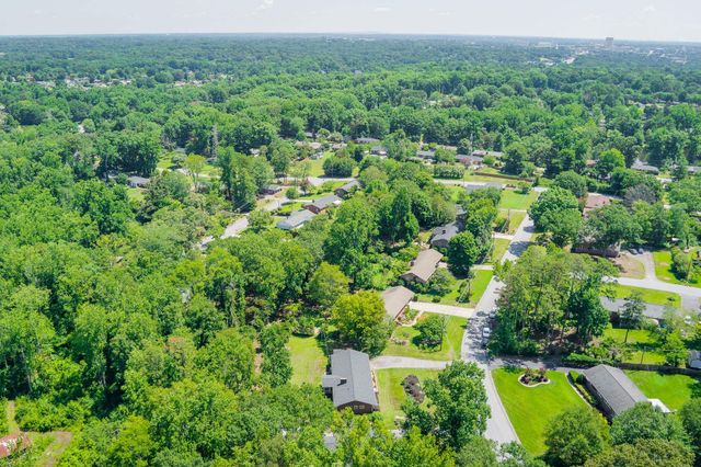 220 Holly Drive, Spartanburg, SC 29301