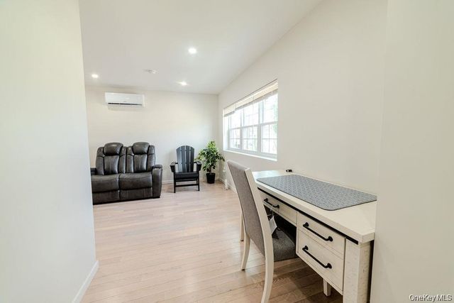 327 Mundy Lane, Mount Vernon, NY 10550