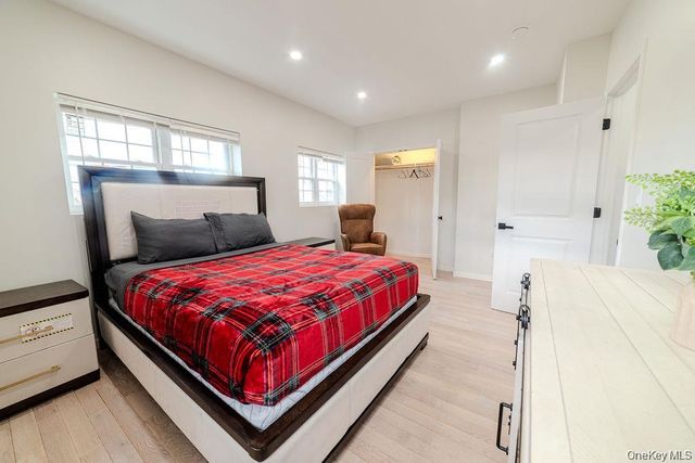 327 Mundy Lane, Mount Vernon, NY 10550