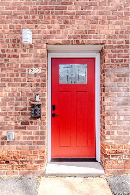 327 Mundy Lane, Mount Vernon, NY 10550