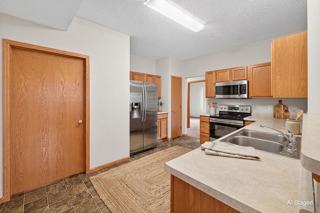 7729 Elm Grove Avenue, New Hope, MN 55428 — photo 3