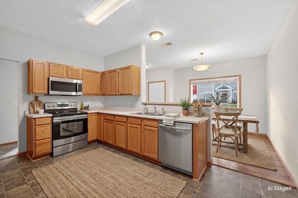 7729 Elm Grove Avenue, New Hope, MN 55428 — photo 4