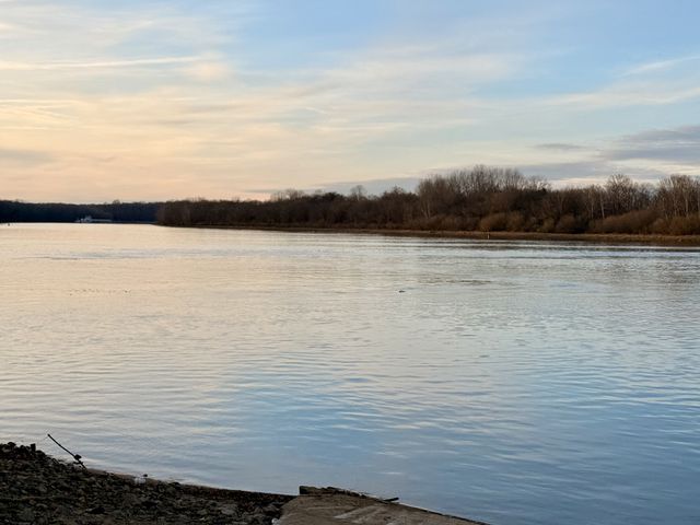 122 McIntosh Ave, Cumberland City, TN 37050