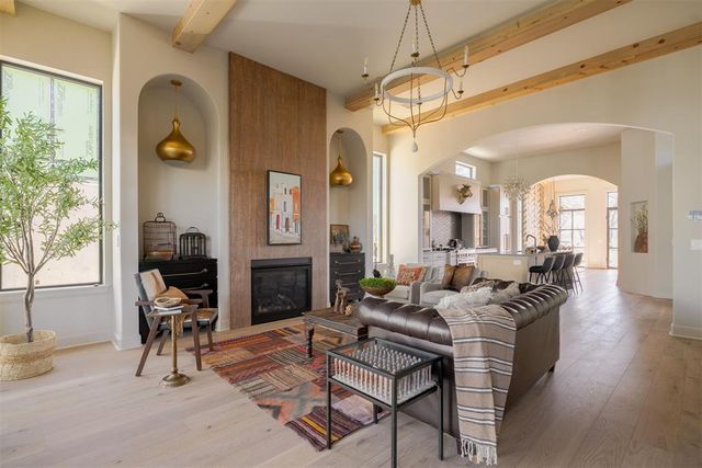 325 SW 14th Street, Oklahoma City, OK 73109