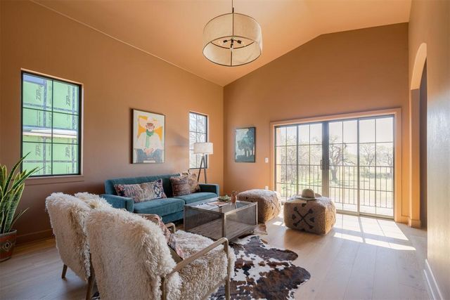 325 SW 14th Street, Oklahoma City, OK 73109