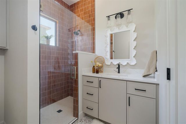 325 SW 14th Street, Oklahoma City, OK 73109