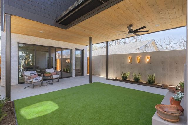 325 SW 14th Street, Oklahoma City, OK 73109