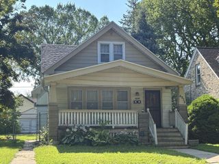 4935 N 36th STREET, Milwaukee, WI 53209