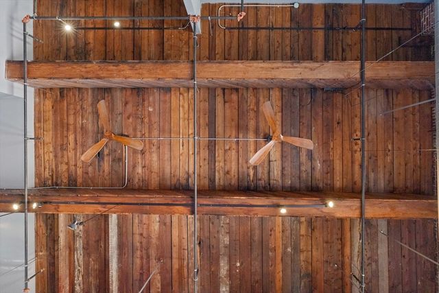 10 Kearney Sq 404, Lowell, MA 01852