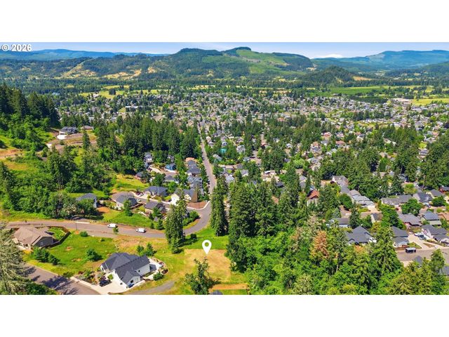 155 66TH St, Springfield, OR 97478