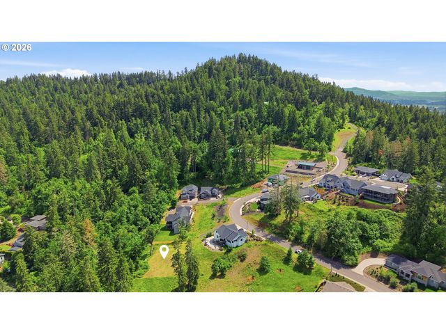 155 66TH St, Springfield, OR 97478