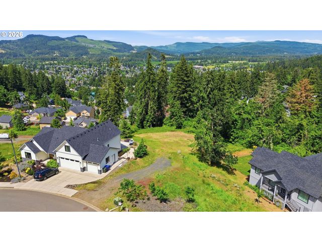 155 66TH St, Springfield, OR 97478