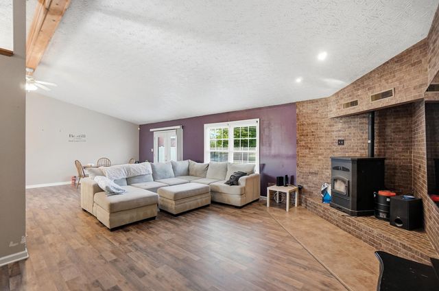 2033 Diamond Mill Road 2033 Diamond Mill Road, Brookville, OH 45309