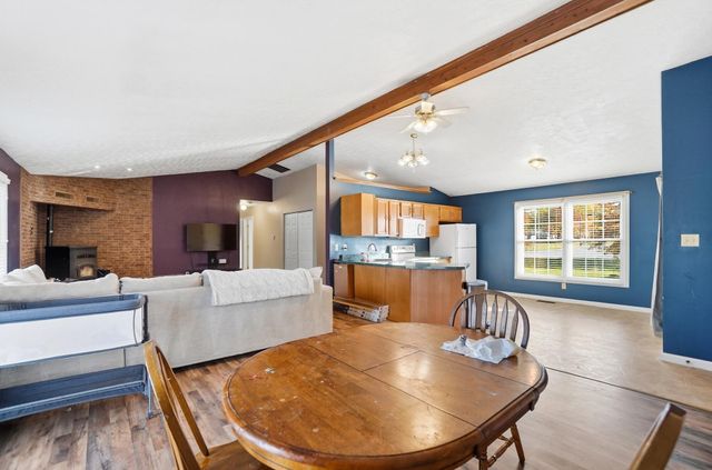 2033 Diamond Mill Road 2033 Diamond Mill Road, Brookville, OH 45309