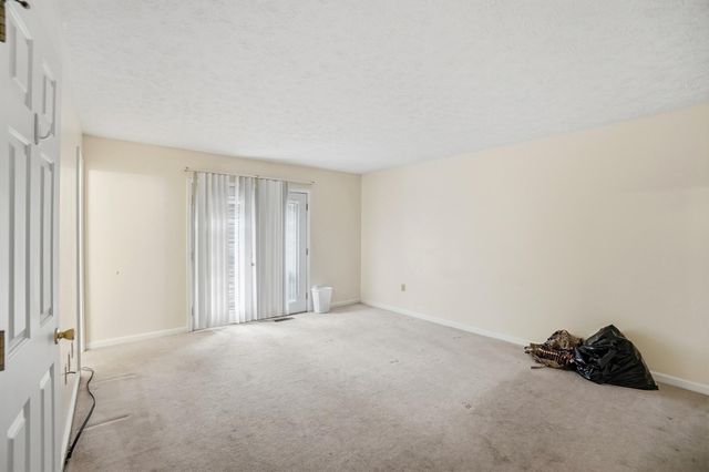 2033 Diamond Mill Road 2033 Diamond Mill Road, Brookville, OH 45309