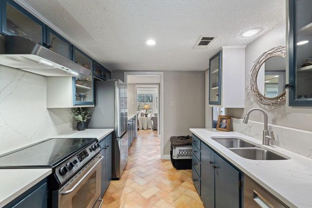 3500 Enfield RD E, Austin, TX 78703