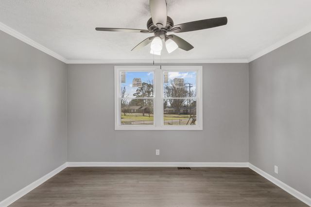 620 Thrush Pl, Murfreesboro, TN 37130