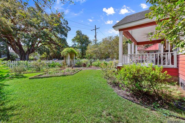 231 Delgado Dr, Baton Rouge, LA 70808