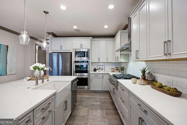 645 Wynnewood Court SW, Powder Springs, GA 30127