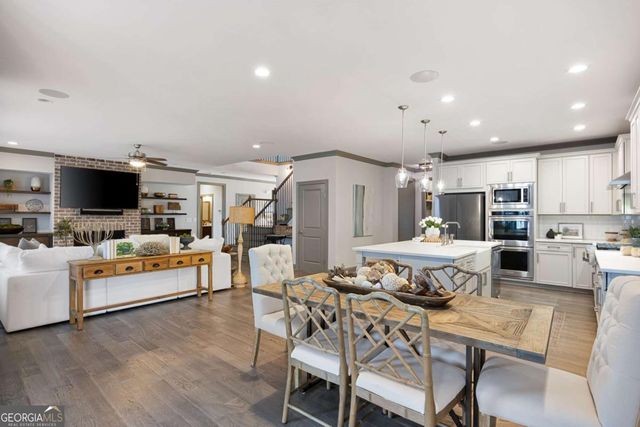 645 Wynnewood Court SW, Powder Springs, GA 30127