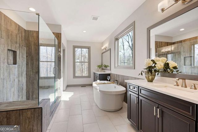 645 Wynnewood Court SW, Powder Springs, GA 30127