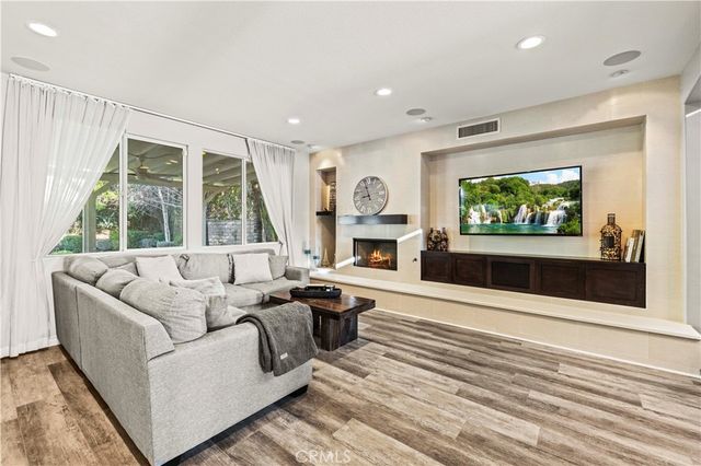 24981 Greensbrier, Stevenson Ranch, CA 91381