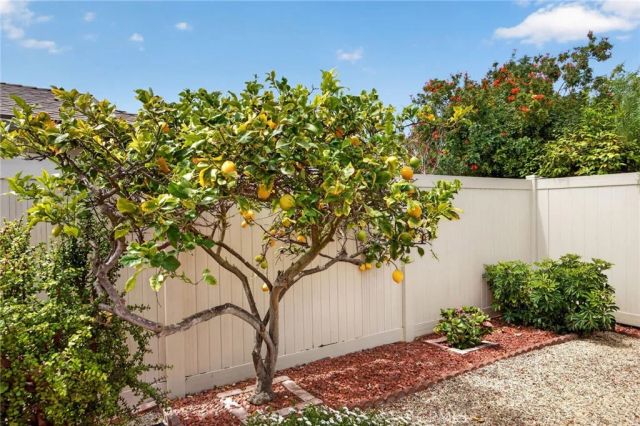 2525 Neptune Place, Port Hueneme, CA 93041