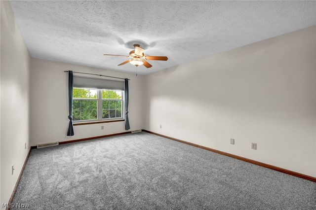 1256 Waterbury Drive, Medina, OH 44256
