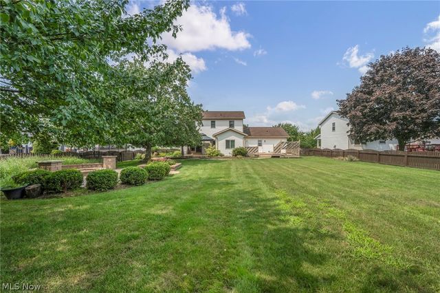 1256 Waterbury Drive, Medina, OH 44256