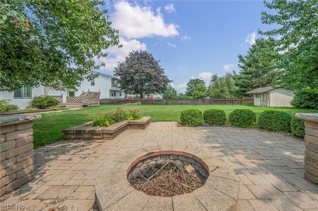 1256 Waterbury Drive, Medina, OH 44256