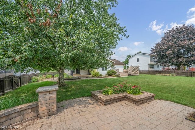 1256 Waterbury Drive, Medina, OH 44256