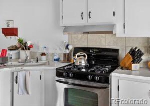 640 County Rd 571, Gardner, CO 81040
