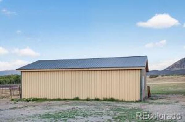 640 County Rd 571, Gardner, CO 81040