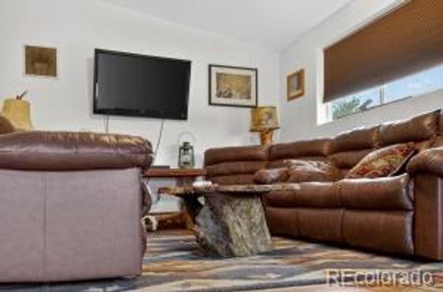640 County Rd 571, Gardner, CO 81040