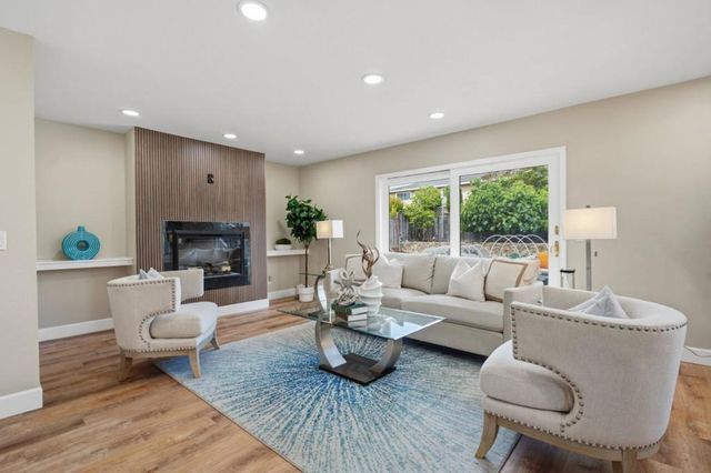 6165 Calle Del Conejo, San Jose, CA 95120
