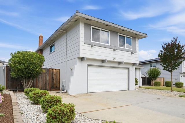 6165 Calle Del Conejo, San Jose, CA 95120