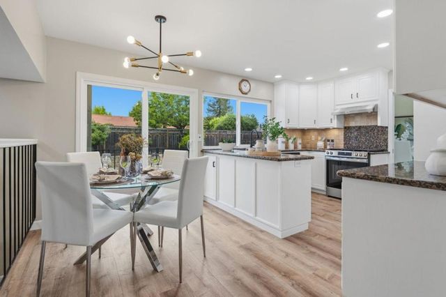 6165 Calle Del Conejo, San Jose, CA 95120