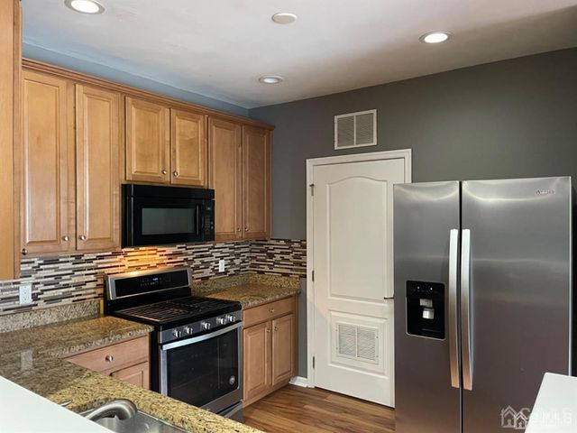 2324 Edward Stec Boulevard, Edison, NJ 08837