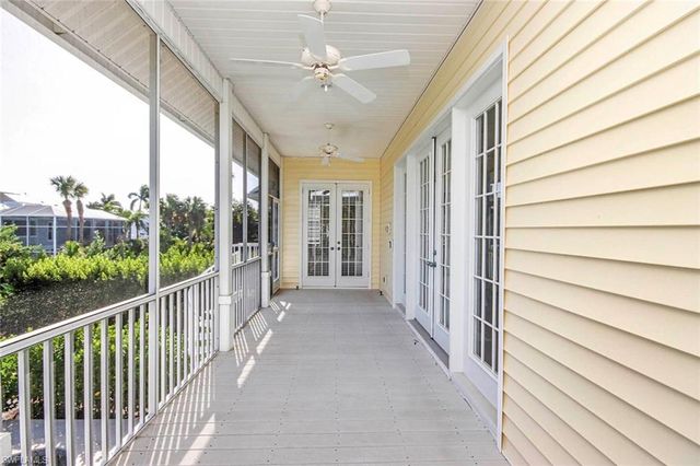580 Sea Oats DR, Sanibel, FL 33957