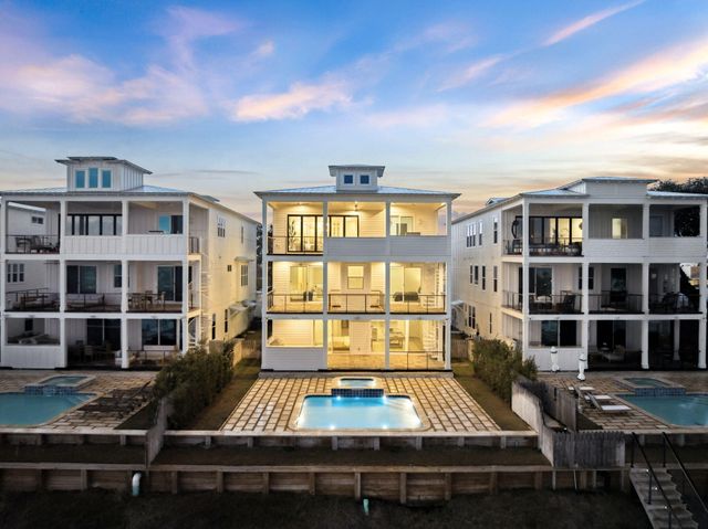 714 Harbor Boulevard, Destin, FL 32541