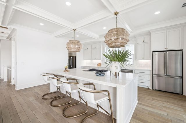 714 Harbor Boulevard, Destin, FL 32541