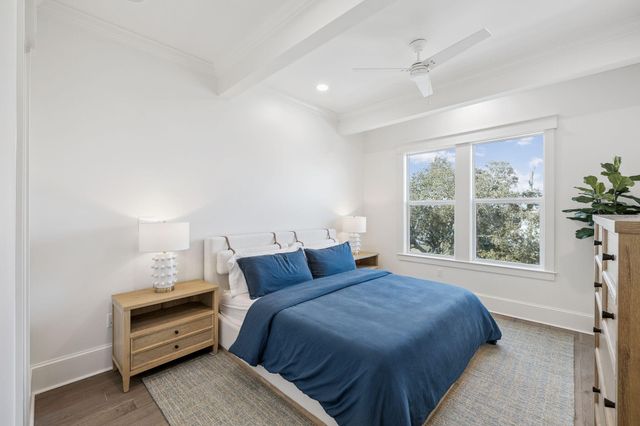 714 Harbor Boulevard, Destin, FL 32541