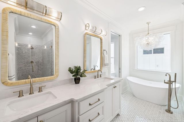 714 Harbor Boulevard, Destin, FL 32541