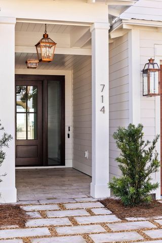 714 Harbor Boulevard, Destin, FL 32541