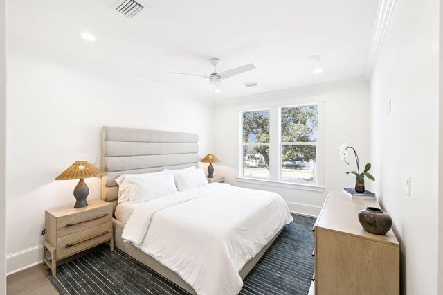 714 Harbor Boulevard, Destin, FL 32541